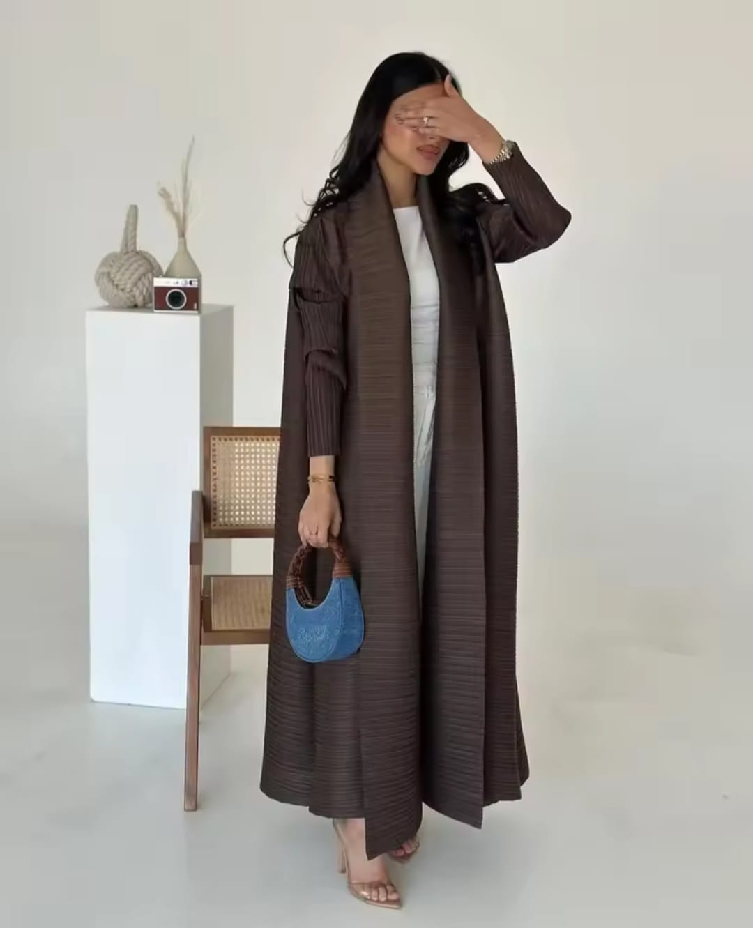 Farah Chocolate Brown